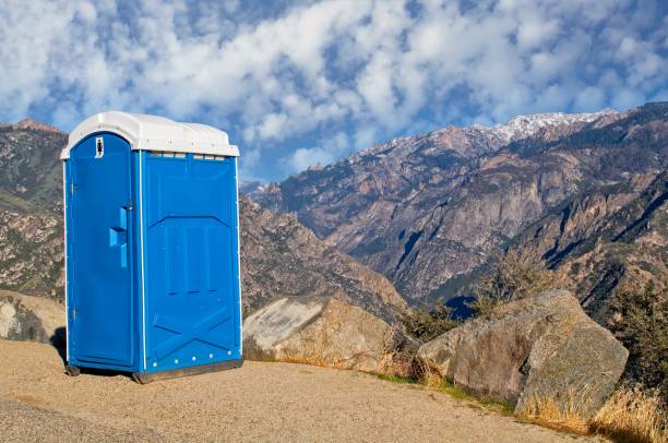 Portable Toilet Options We Offer in Fairlawn, VA
